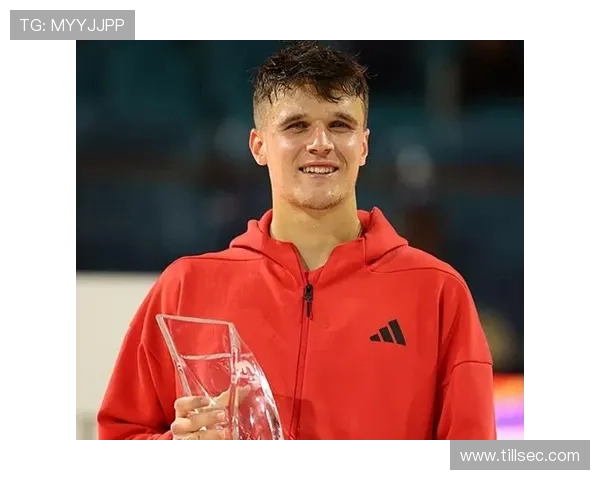 世界网坛焦点战报新星崛起名将争锋赛季格局生变引发热议球迷关注